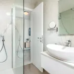 Apartamento By The Sea Vantacici - Krk - 21690