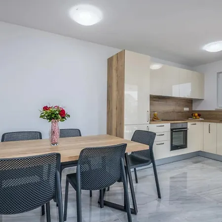 By The Sea Vantacici, Krk - 21690 Apartmán
