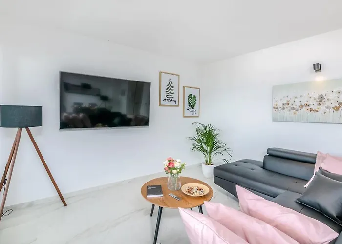 By The Sea Vantacici, Krk - 21690 Apartment Malinska