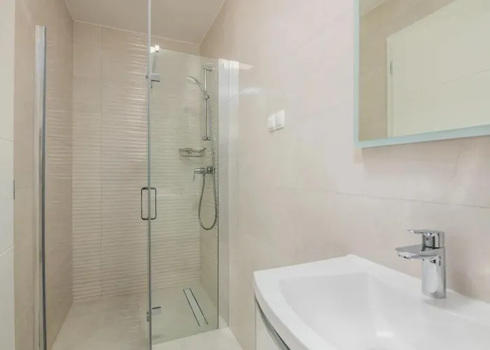 By The Sea Vantacici, Krk - 21690 Apartment Malinska