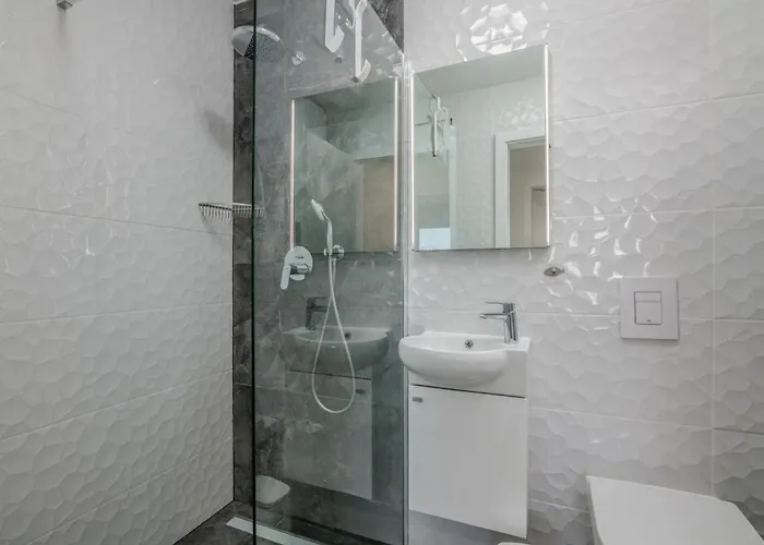 Apartment By The Sea Vantacici, Krk - 21690 Malinska